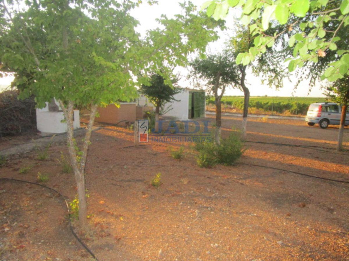 For sale of house in Valdepeñas