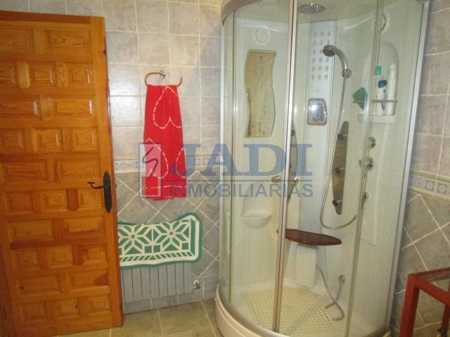 Venta de casa en Almuradiel