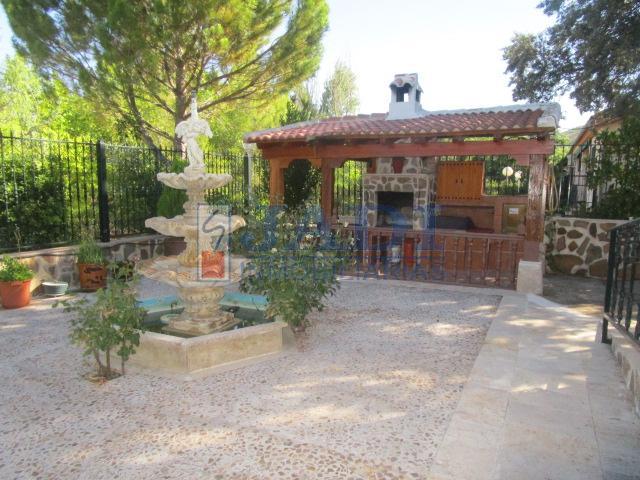 Venta de casa en Almuradiel
