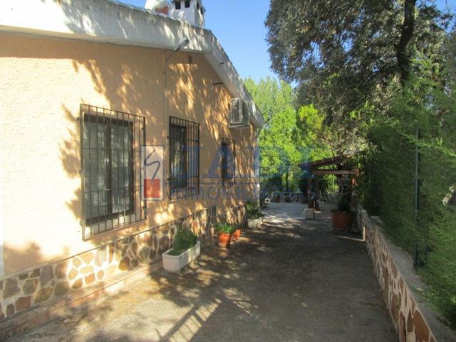 Venta de casa en Almuradiel