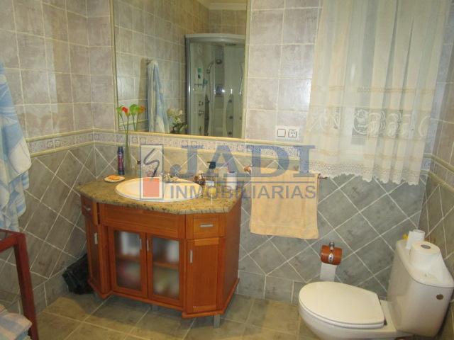 Venta de casa en Almuradiel