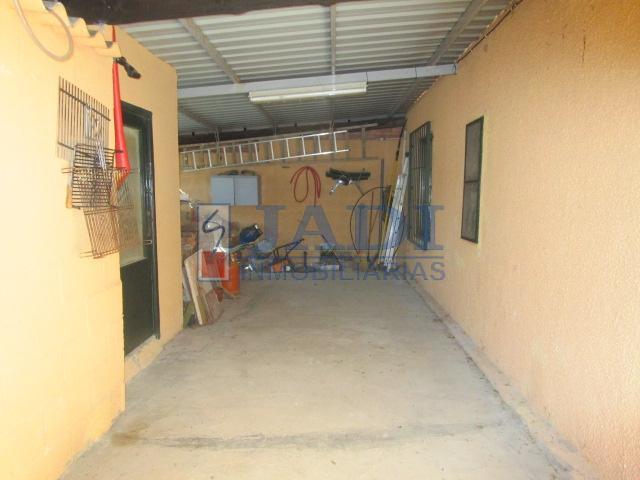 Venta de casa en Almuradiel