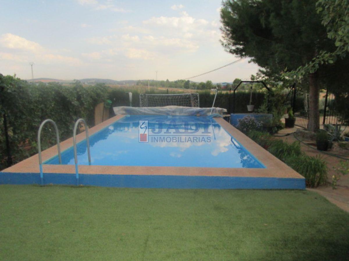 For sale of house in Valdepeñas