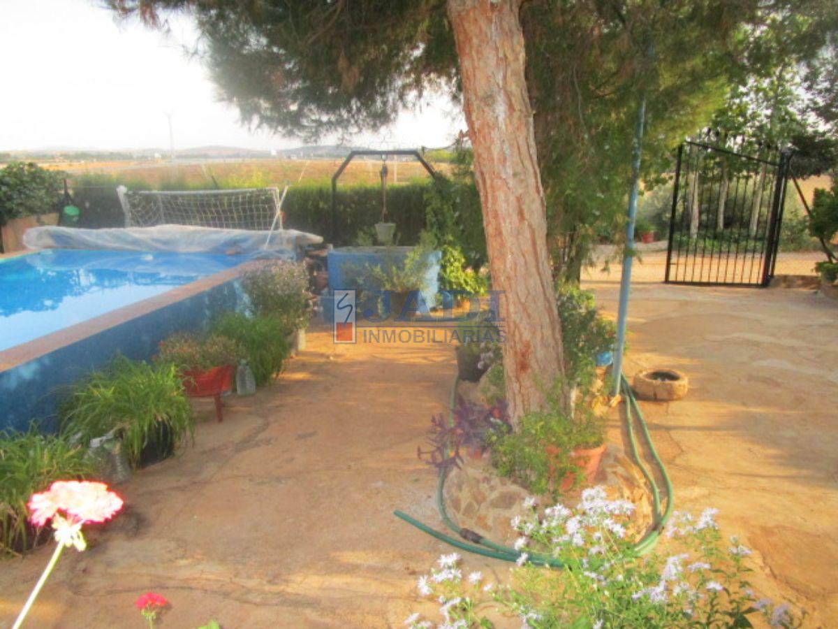 For sale of house in Valdepeñas