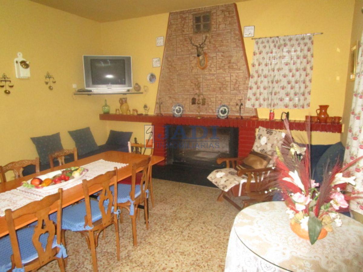 Venta de casa en Valdepeñas