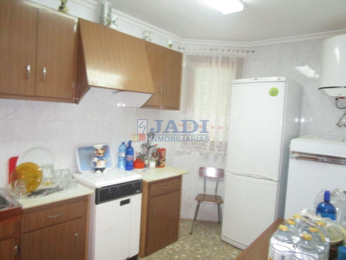 For sale of house in Valdepeñas