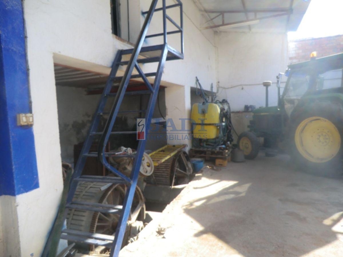 Vendita di terreno in Valdepeñas