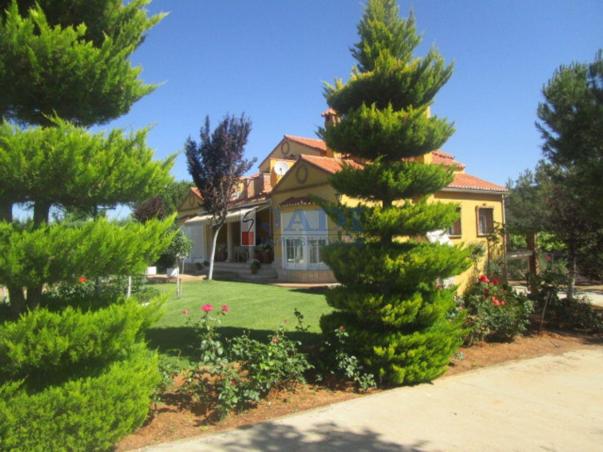 Venta de chalet en Santa Cruz de Mudela