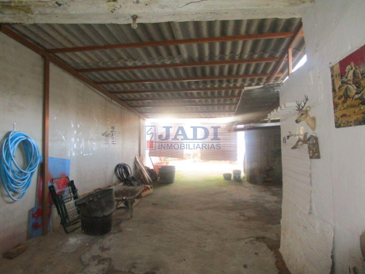 For sale of house in Valdepeñas