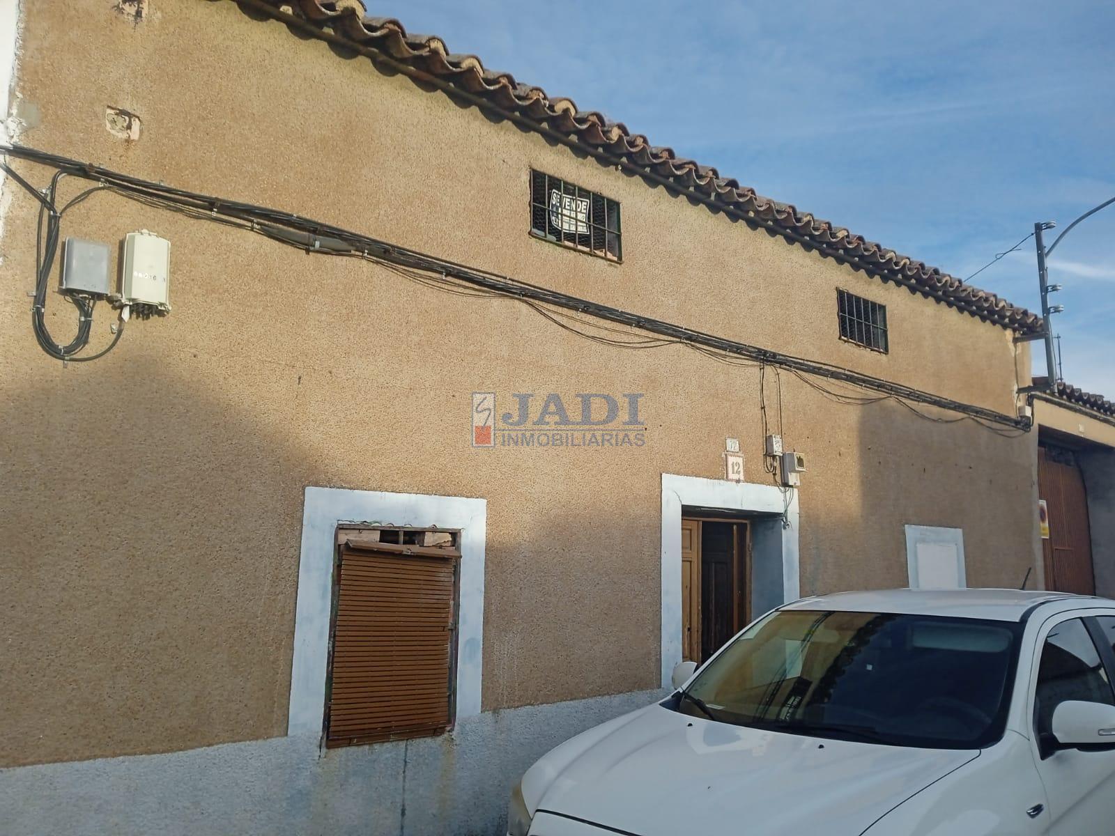 For sale of house in Viso del Marqués