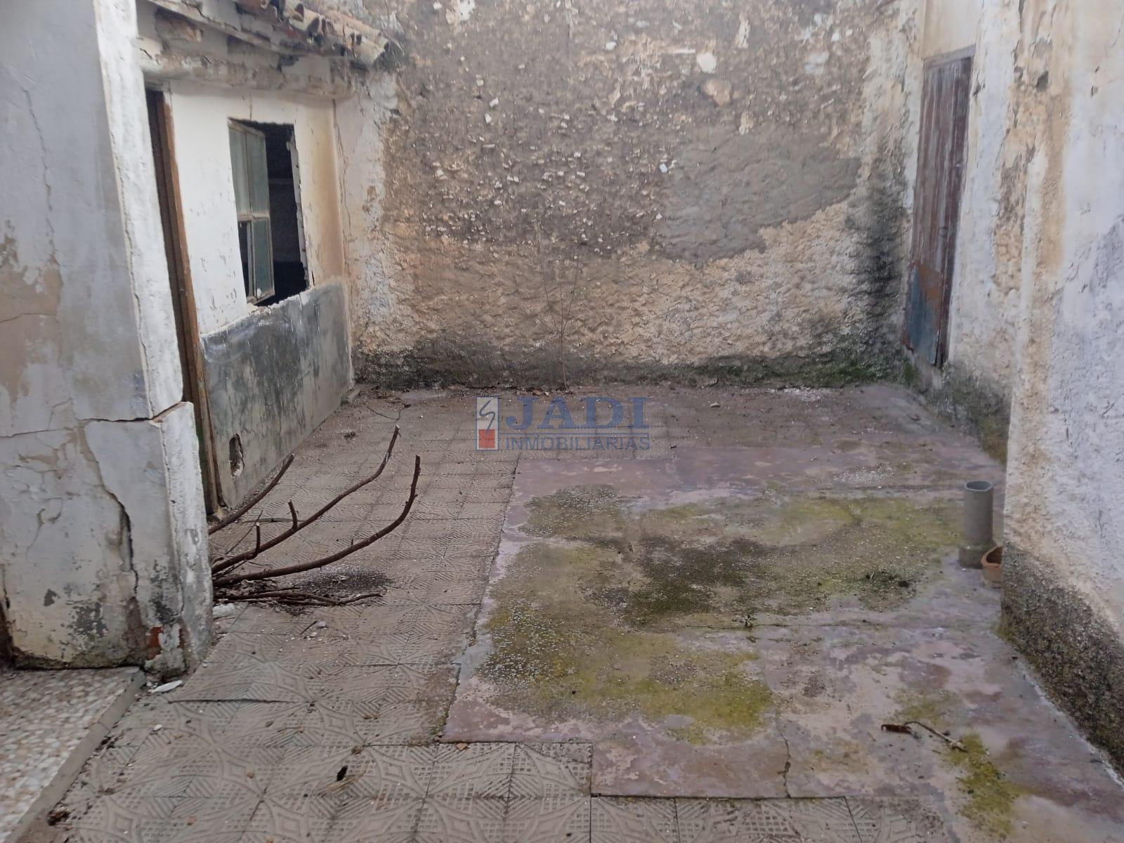 For sale of house in Viso del Marqués