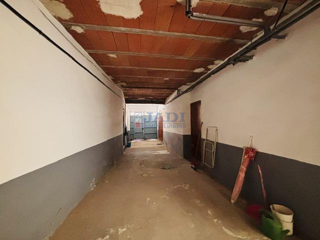 Venta de casa en Valdepeñas