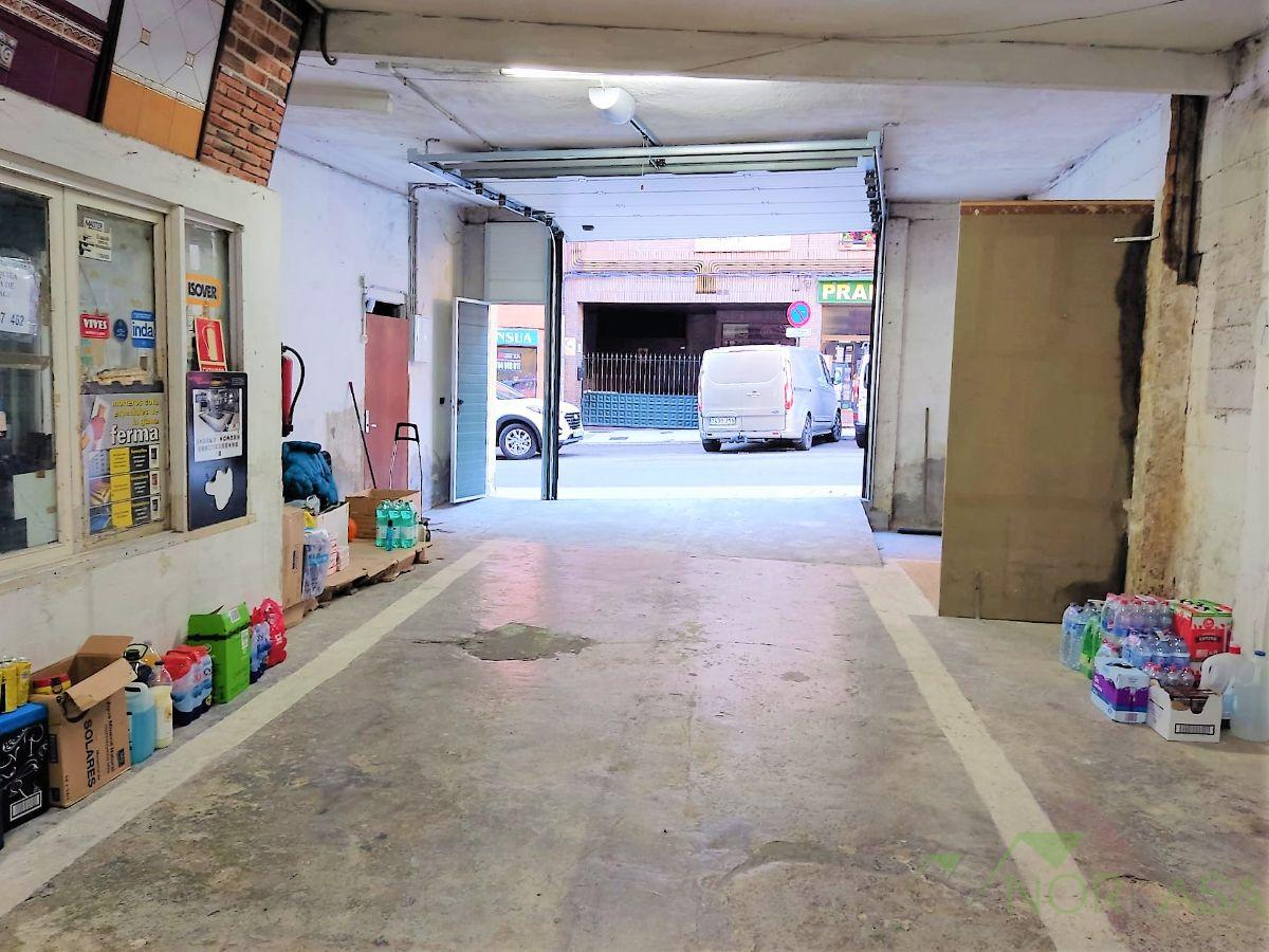 For rent of commercial in Oviedo