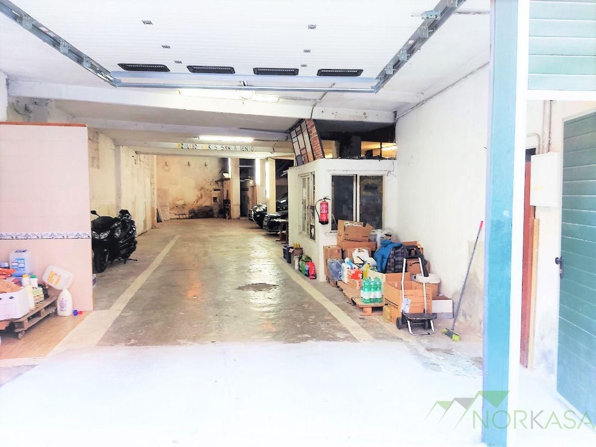 For rent of commercial in Oviedo