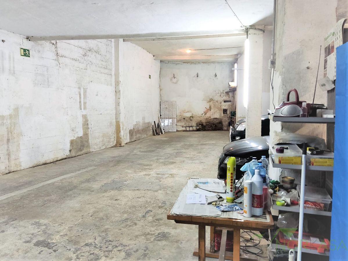 For rent of commercial in Oviedo