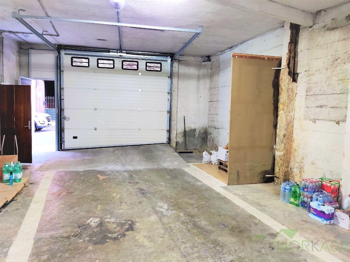 For rent of commercial in Oviedo