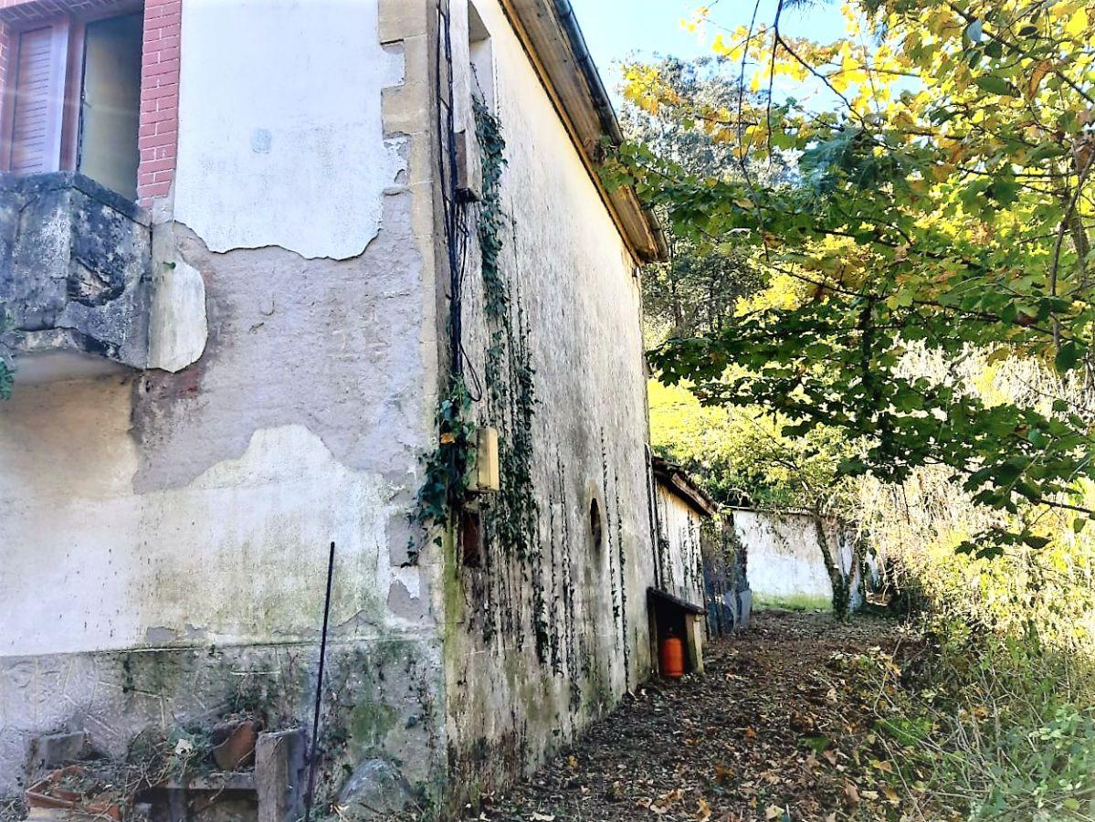 Venta de casa en Belmonte de Miranda