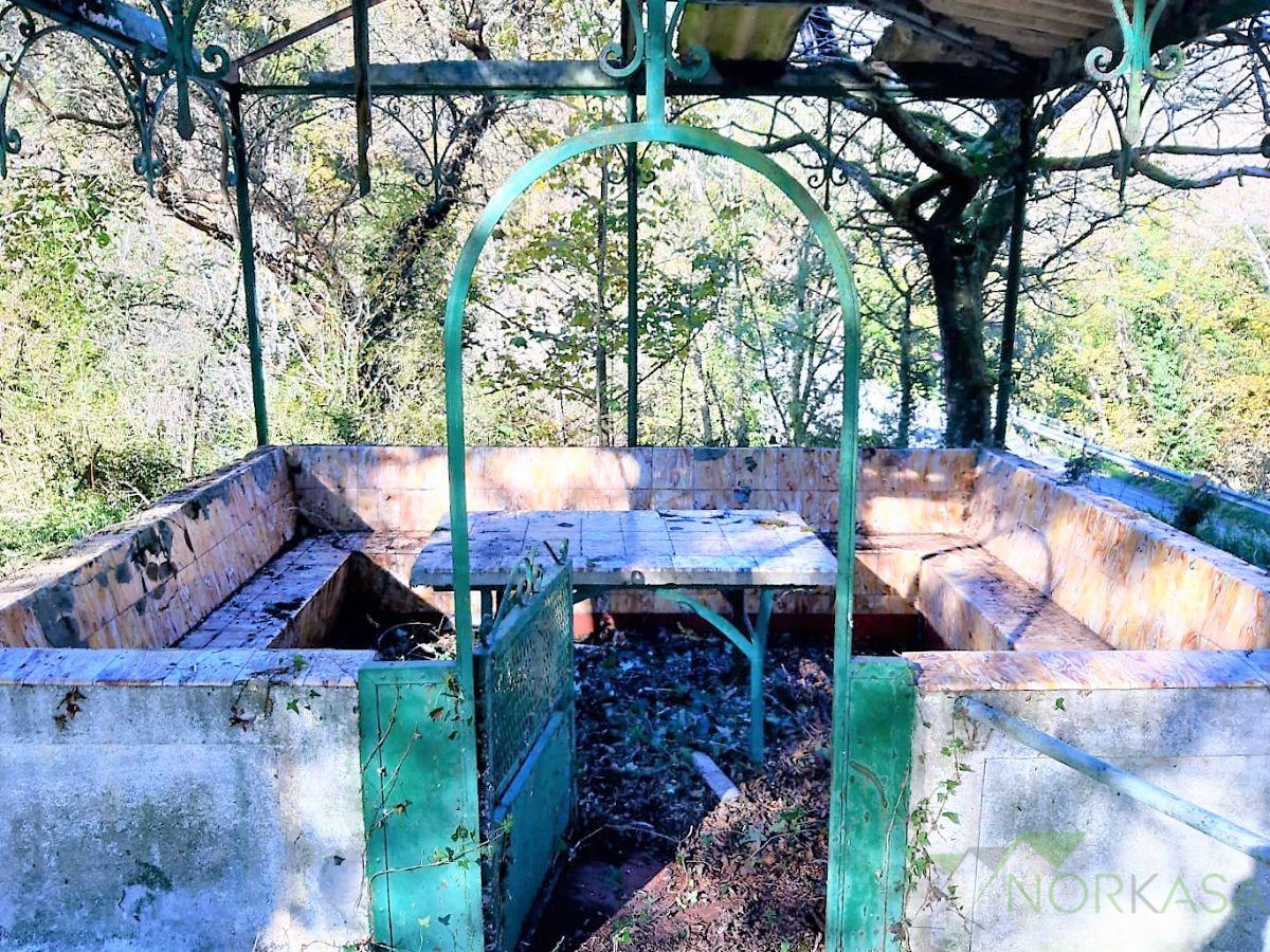 Venta de casa en Belmonte de Miranda