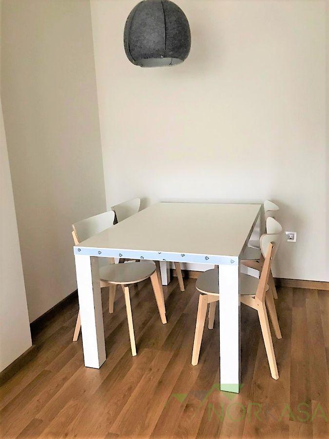 For rent of flat in Oviedo
