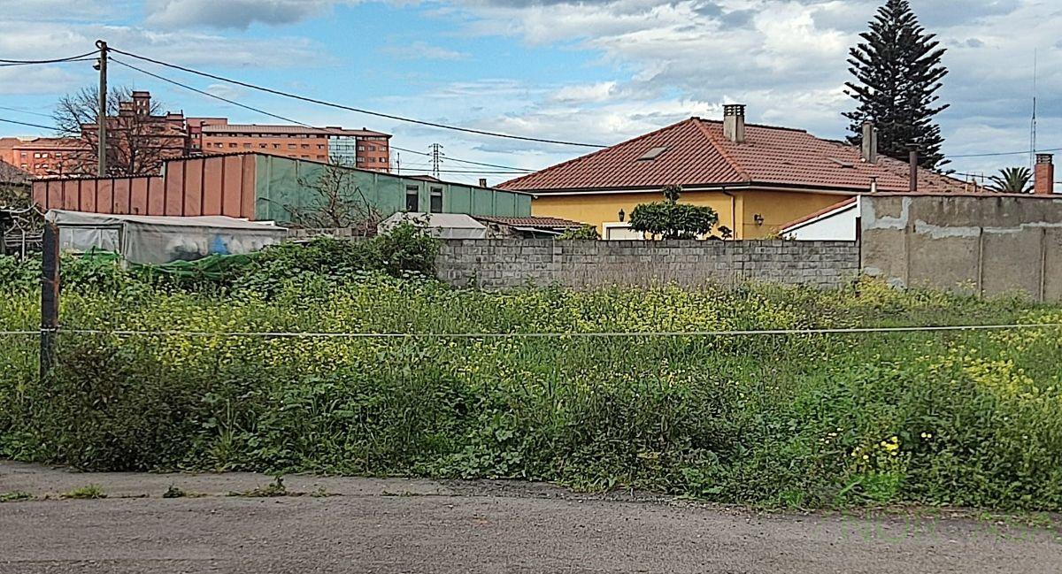For sale of land in Gijón