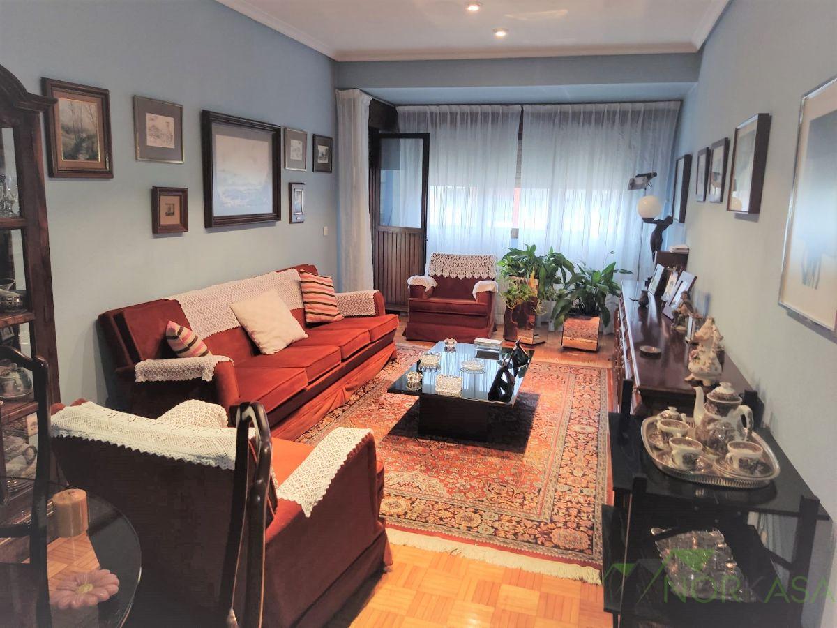 For sale of flat in Oviedo