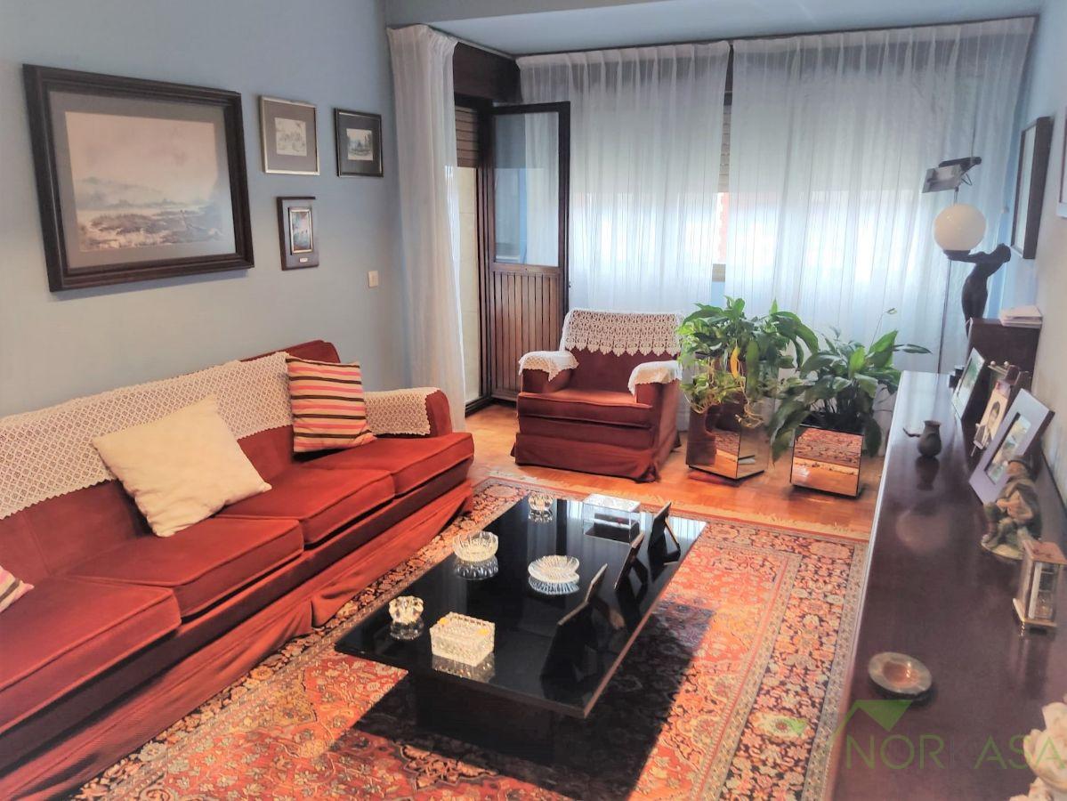 For sale of flat in Oviedo
