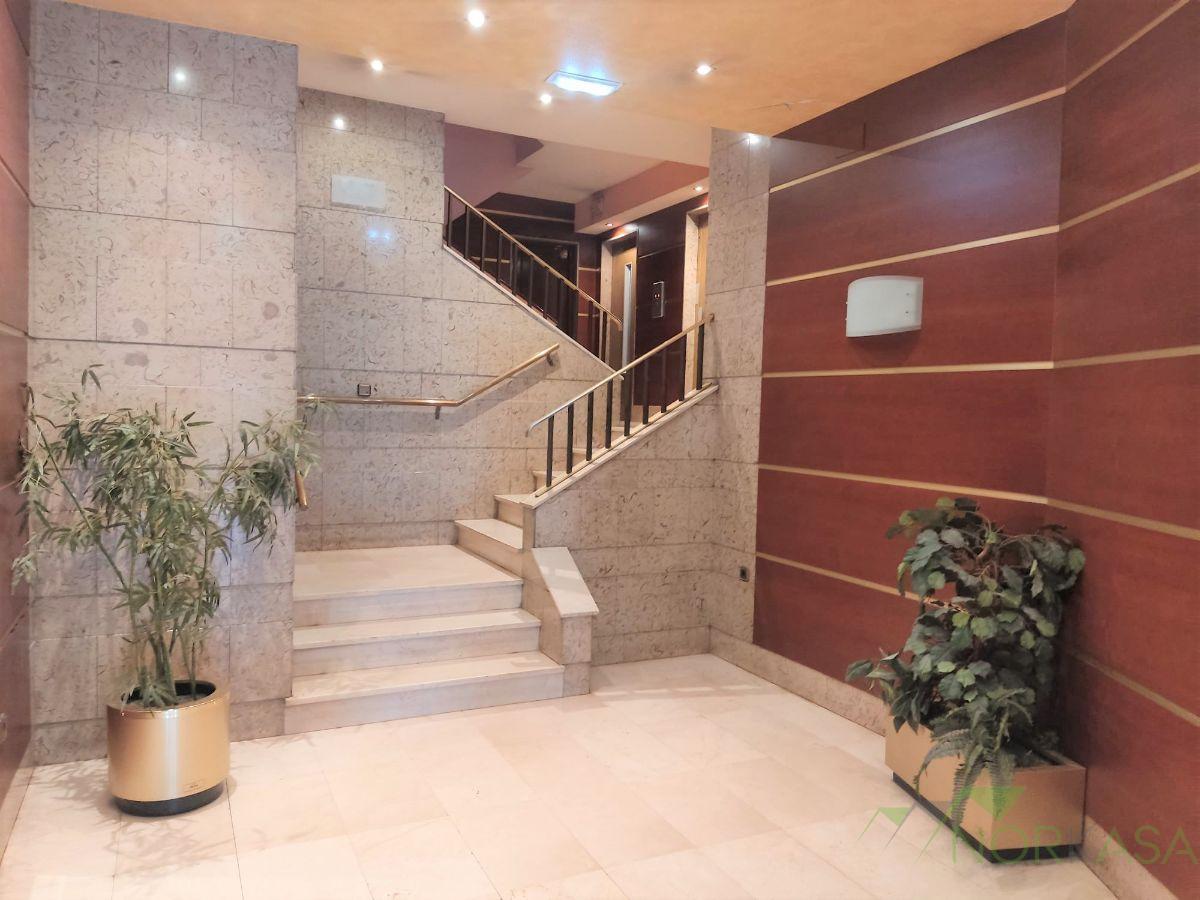 For sale of flat in Oviedo