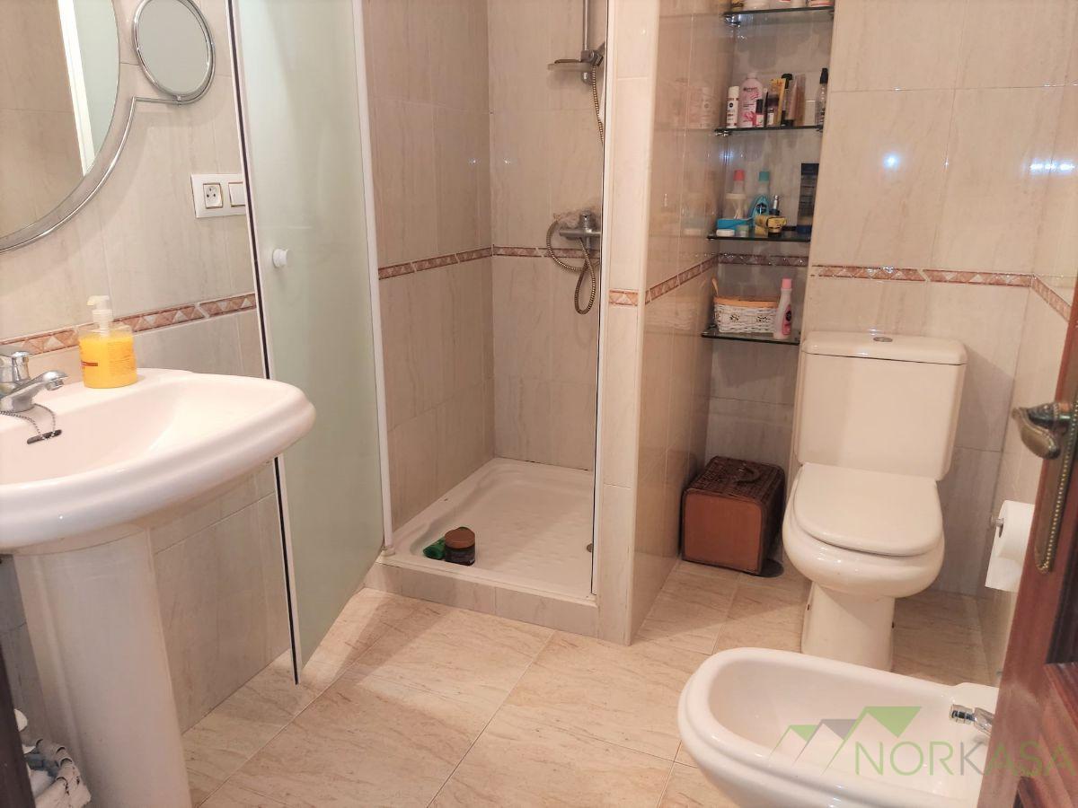For sale of flat in Oviedo