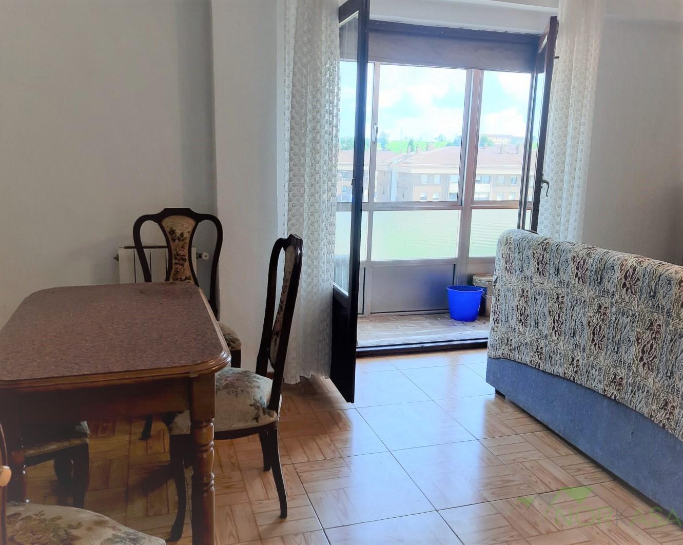 For rent of flat in Oviedo