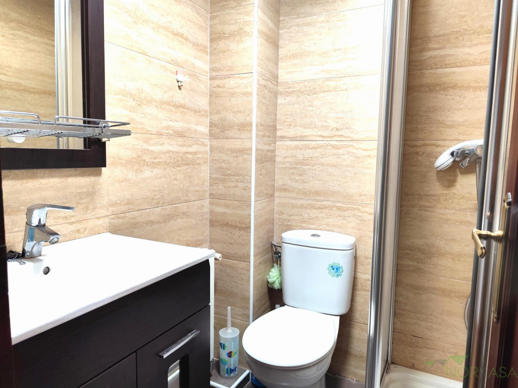 For rent of flat in Oviedo