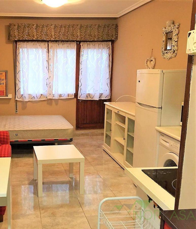 For sale of study in Oviedo