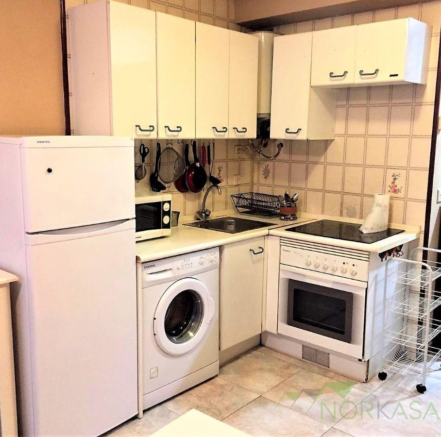For sale of study in Oviedo