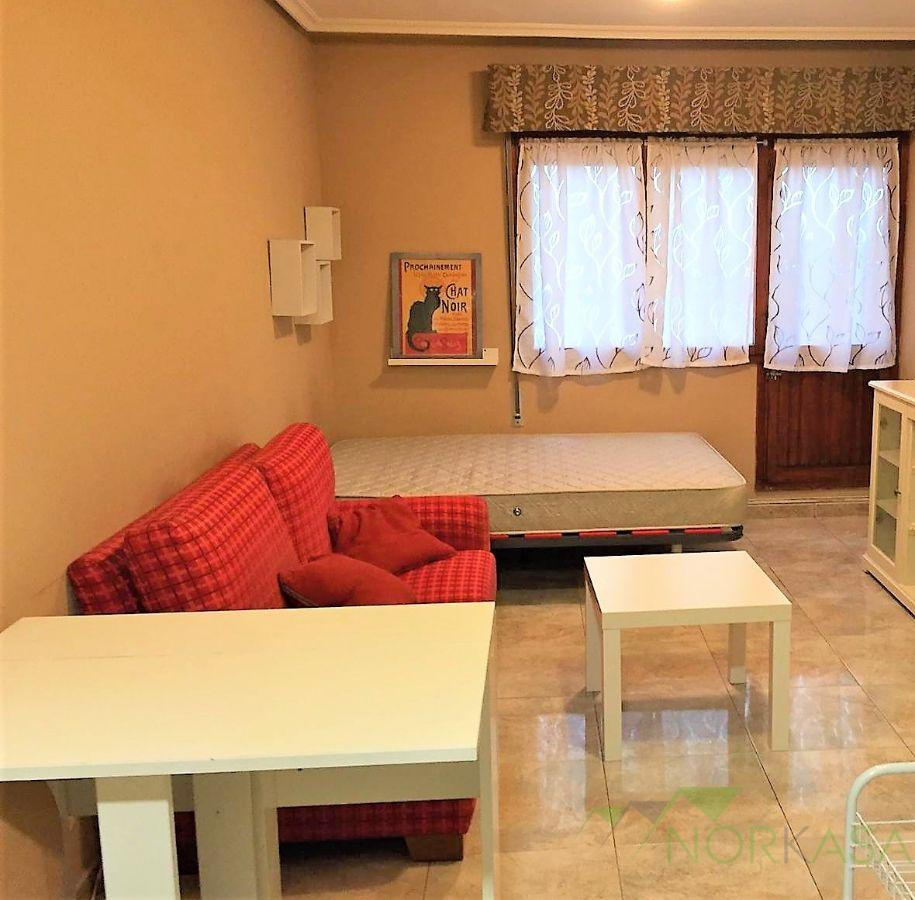 For sale of study in Oviedo