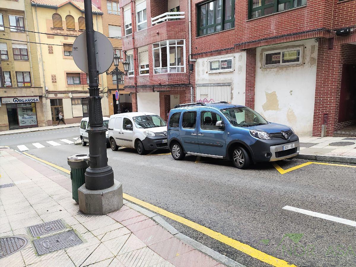 Venta de garaje en Oviedo