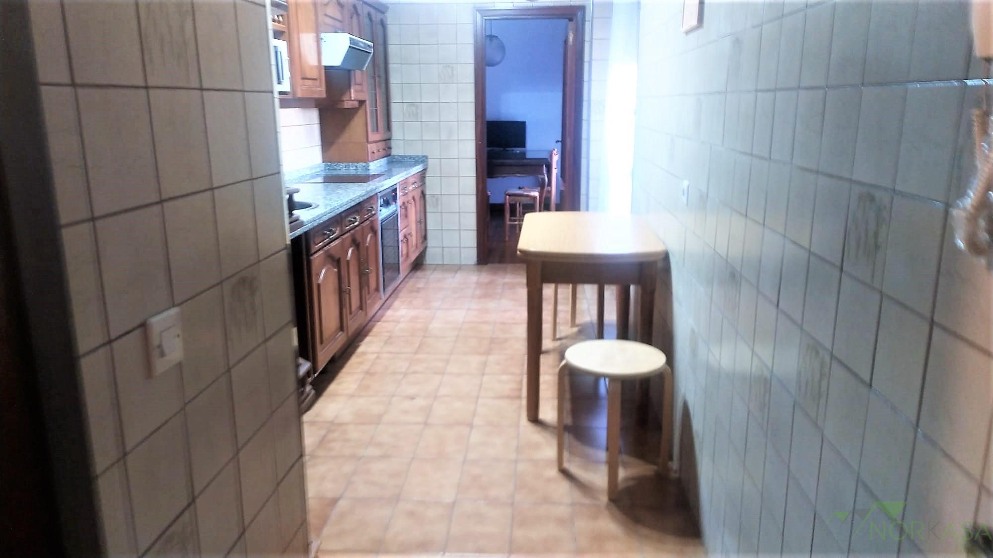 For rent of flat in Oviedo