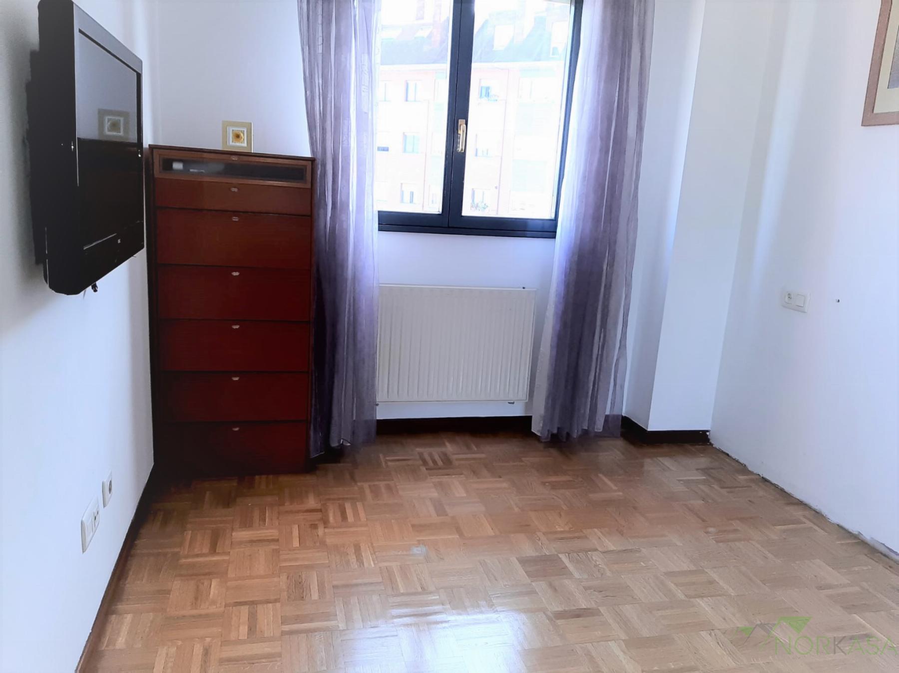 Venta de piso en Oviedo