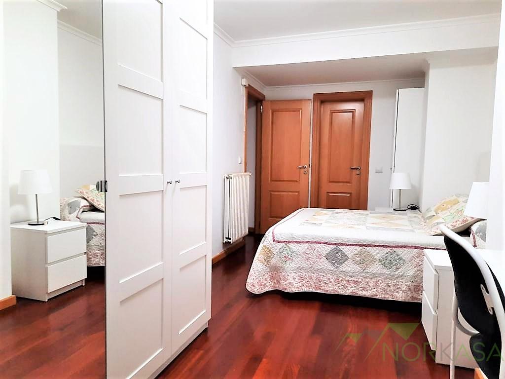 Venta de piso en Oviedo