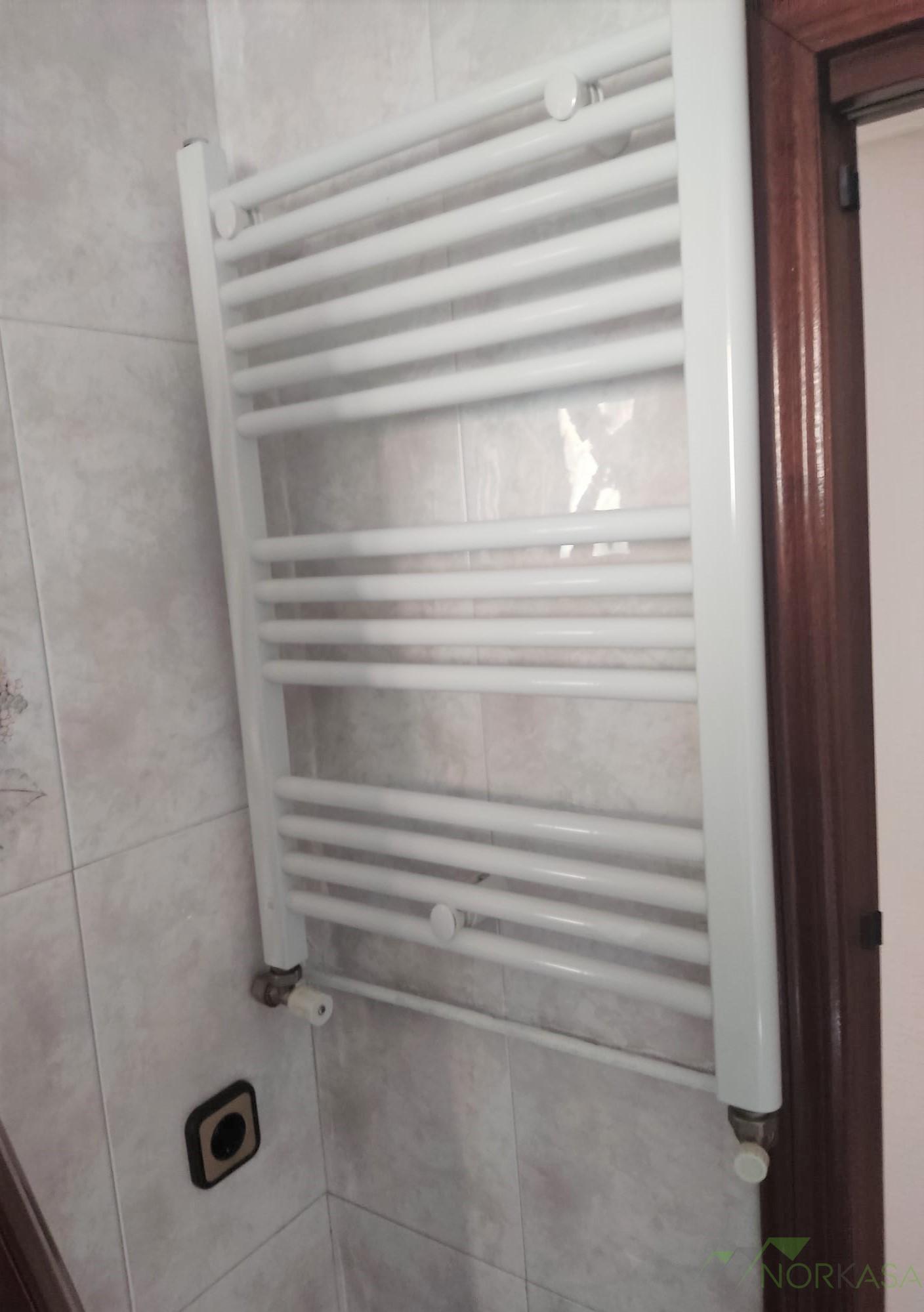 For sale of flat in Mieres Concejo