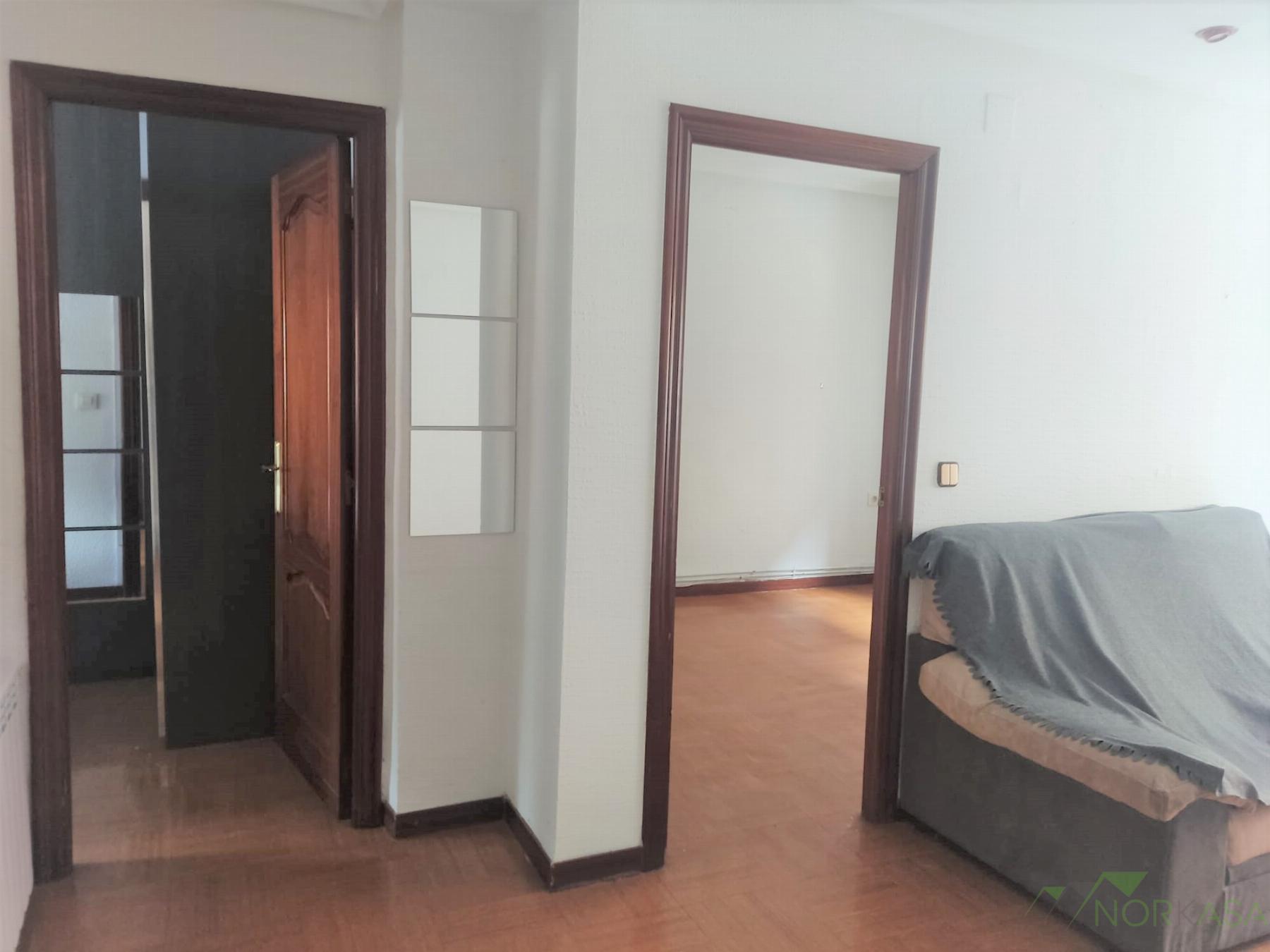 For sale of flat in Mieres Concejo