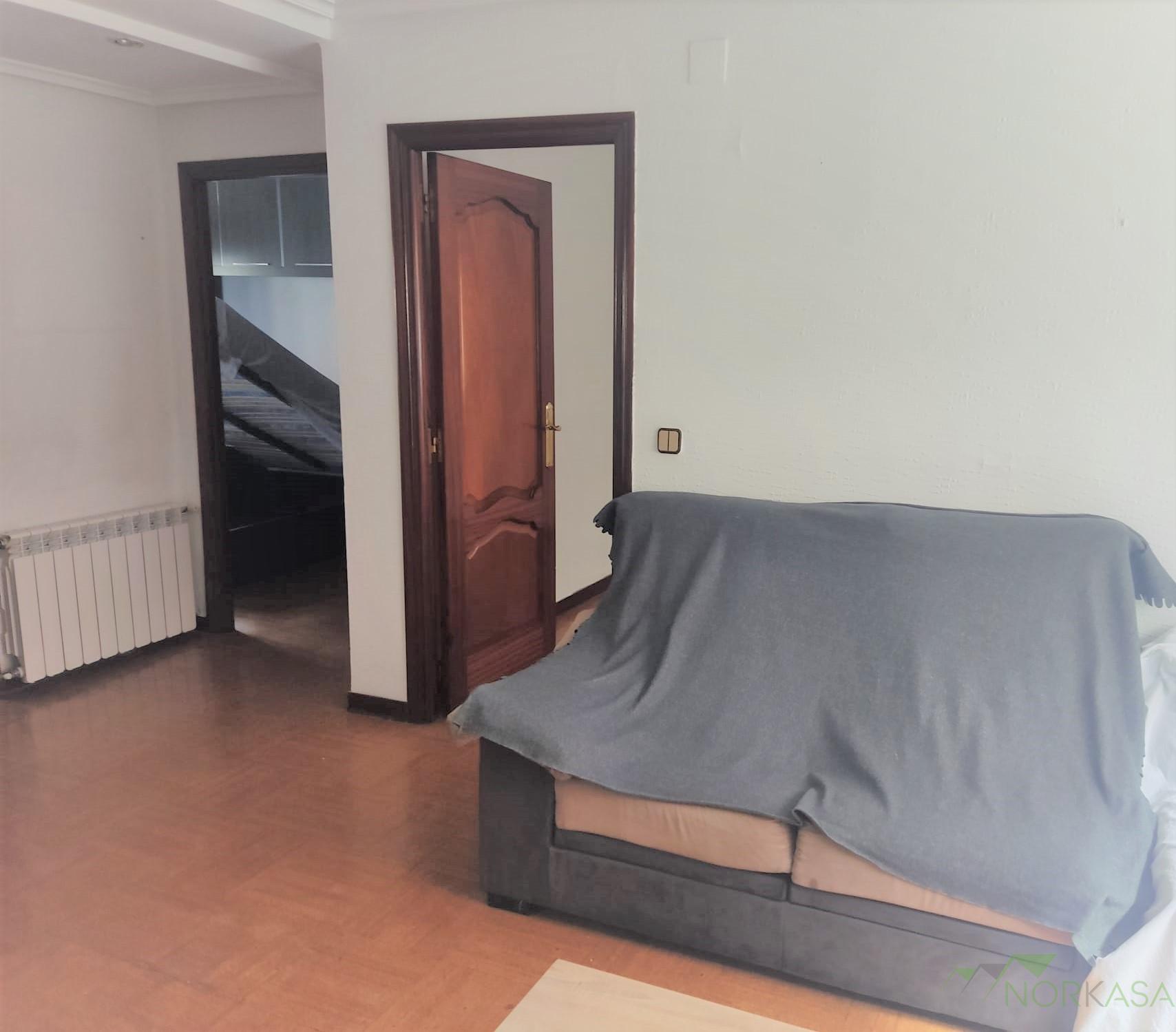 For sale of flat in Mieres Concejo