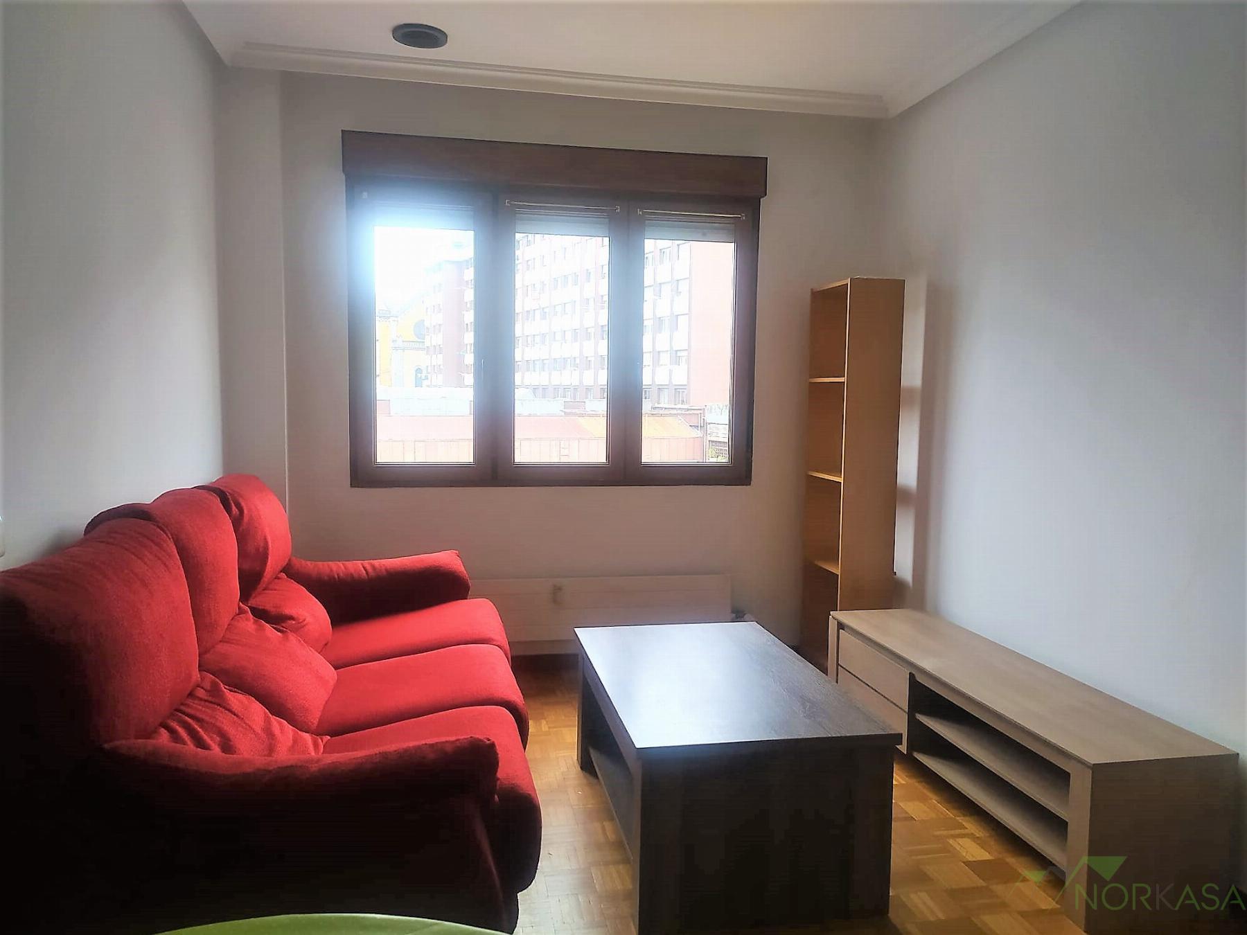 For sale of apartment in Oviedo
