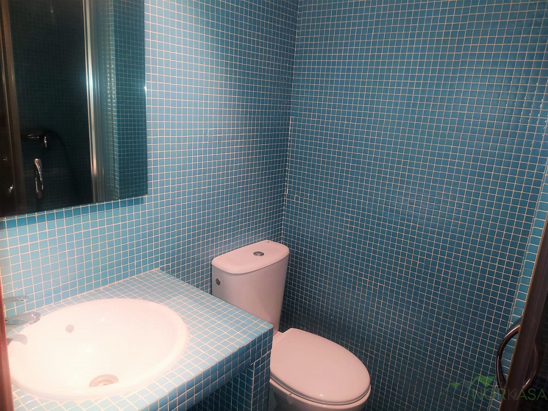 For sale of apartment in Oviedo