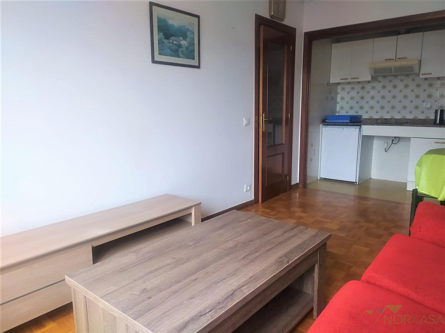 For sale of apartment in Oviedo