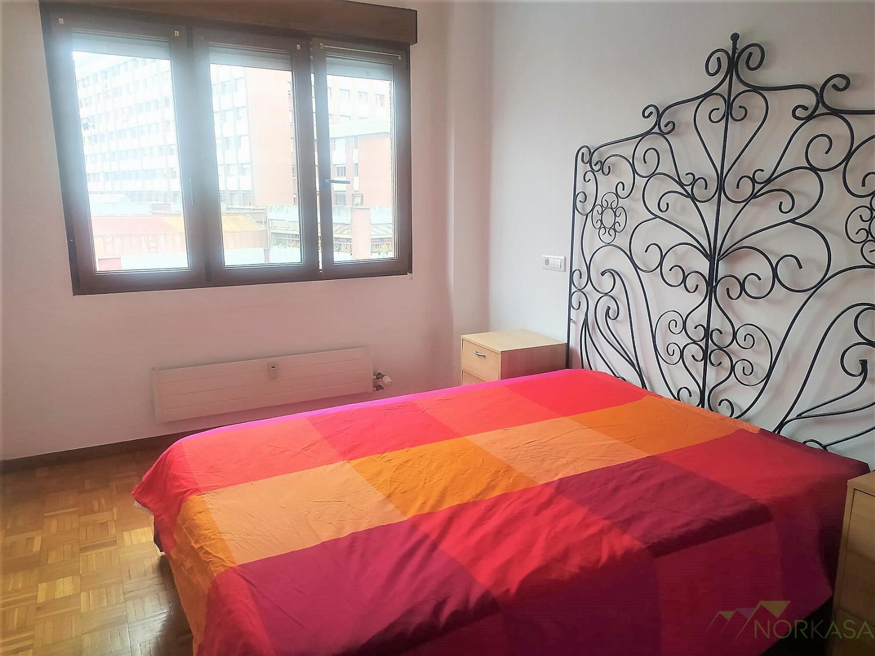 For sale of apartment in Oviedo