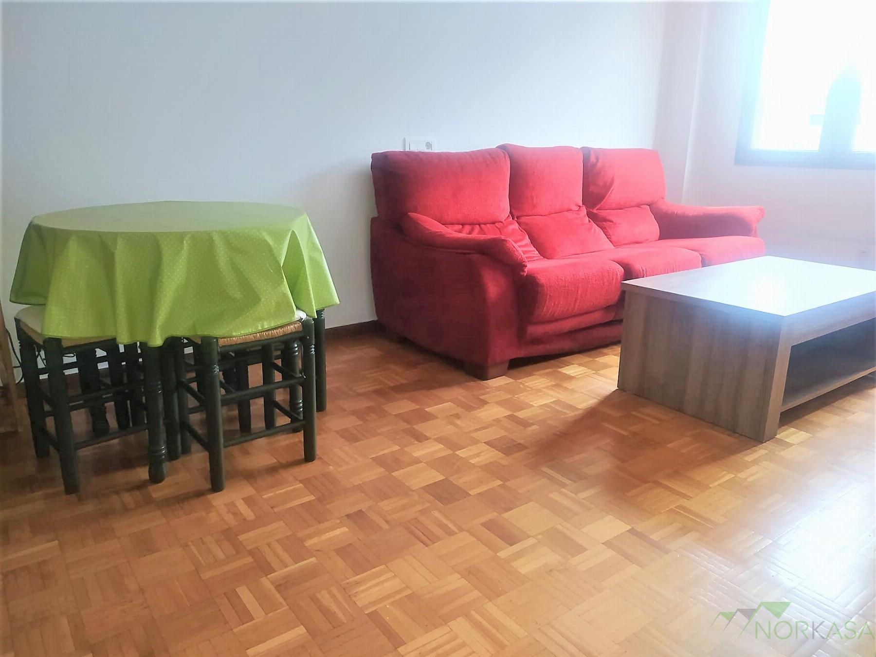 For sale of apartment in Oviedo
