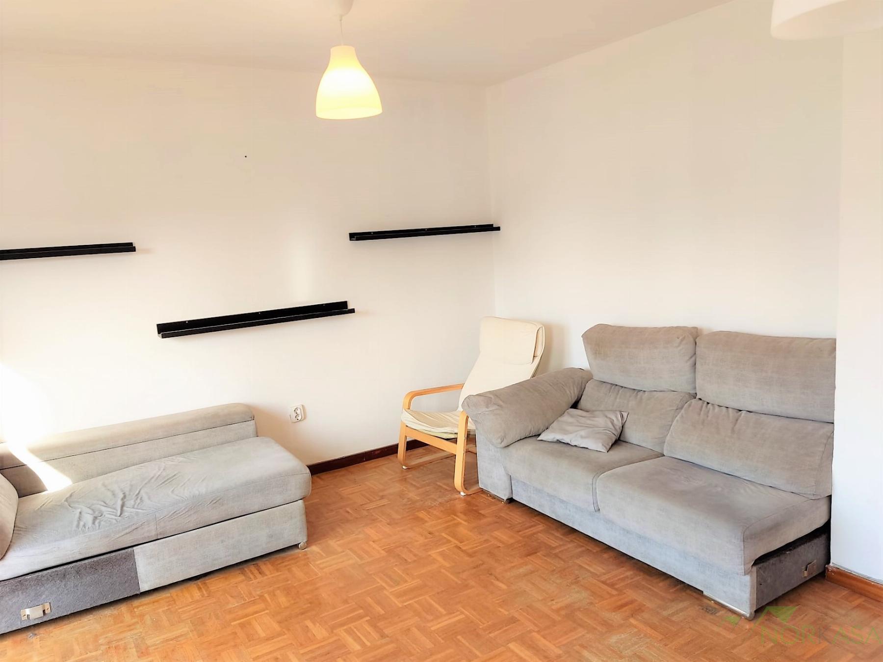 For sale of flat in Oviedo