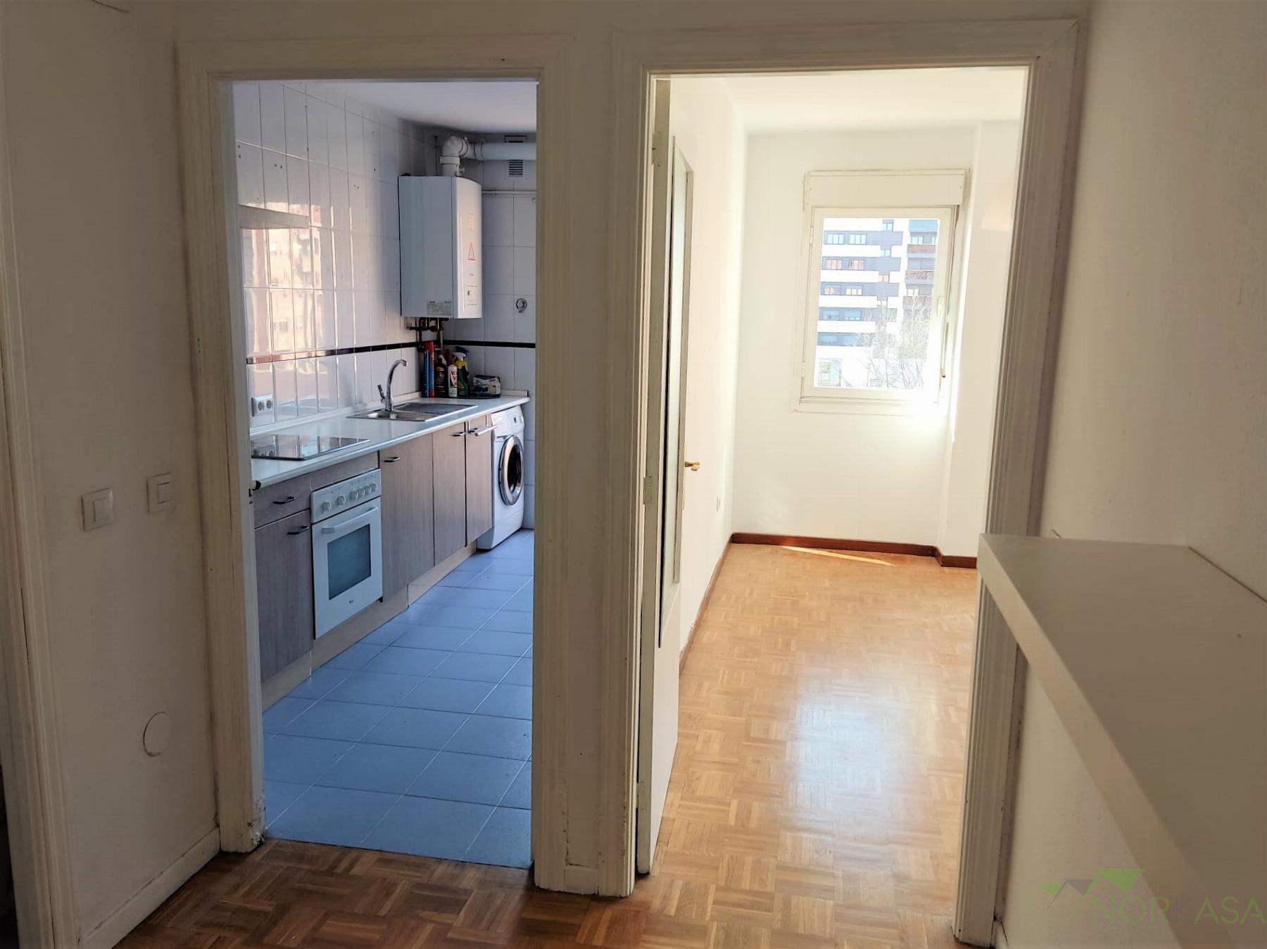 For sale of flat in Oviedo