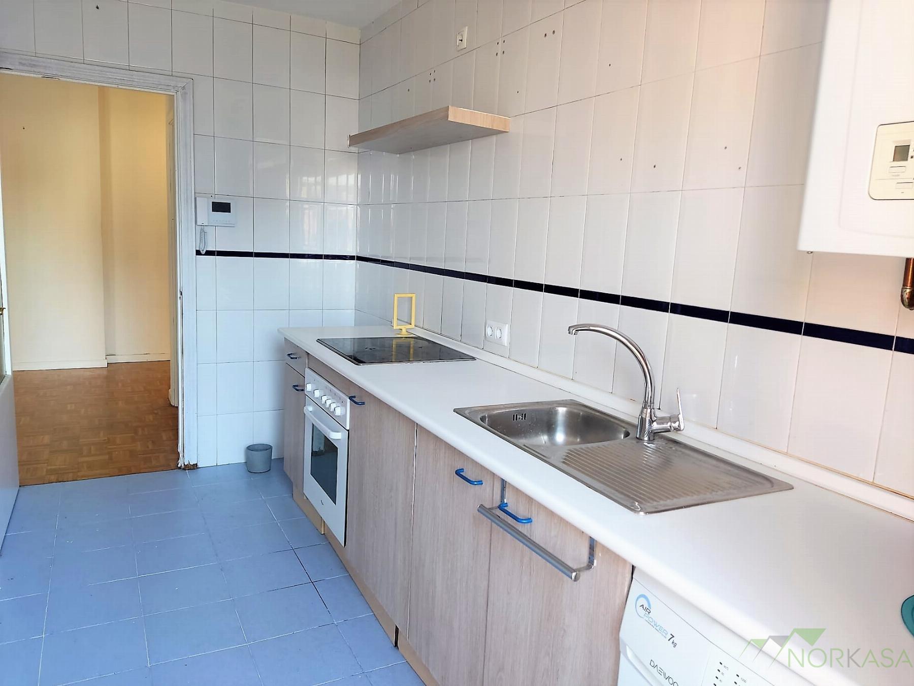 For sale of flat in Oviedo