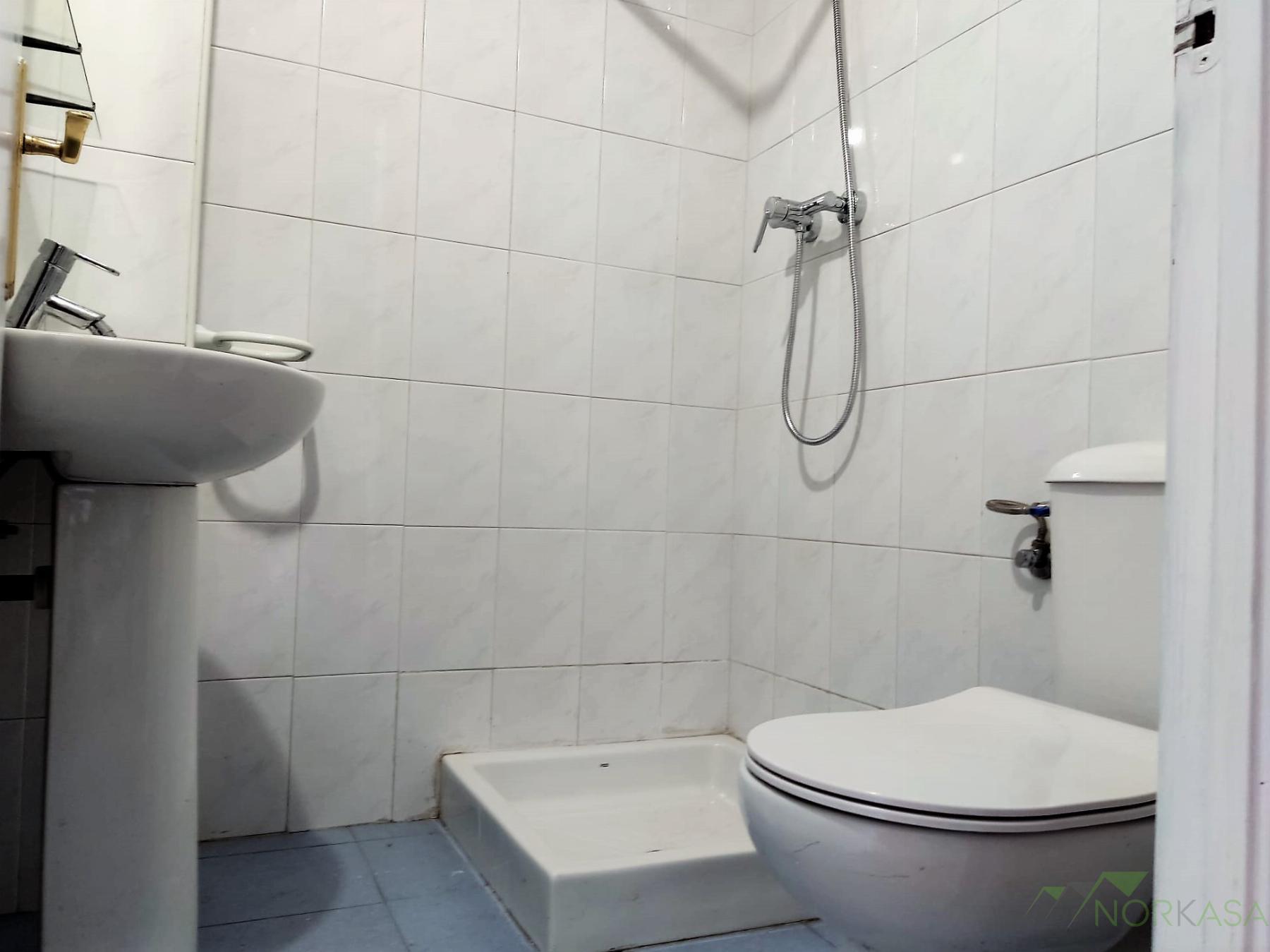 For sale of flat in Oviedo