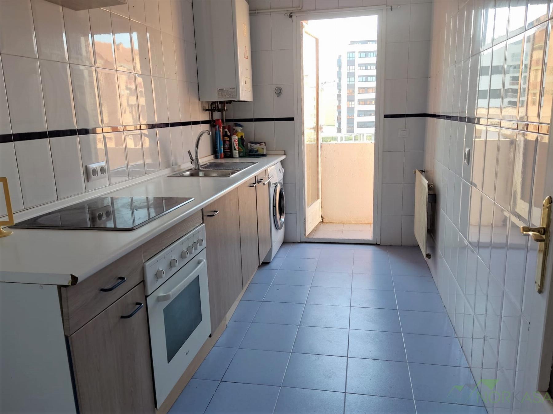 For sale of flat in Oviedo